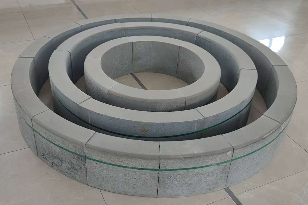 Curbstone